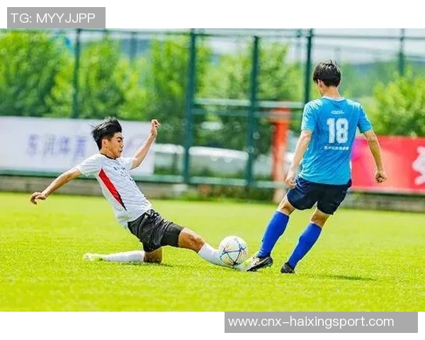 疯狂足球:激情与梦想交织的绿茵场上演绎无尽精彩与感动的传奇之旅 疯狂足球:激情与梦想交织的绿茵场上演绎无尽精彩与感动的传奇之旅